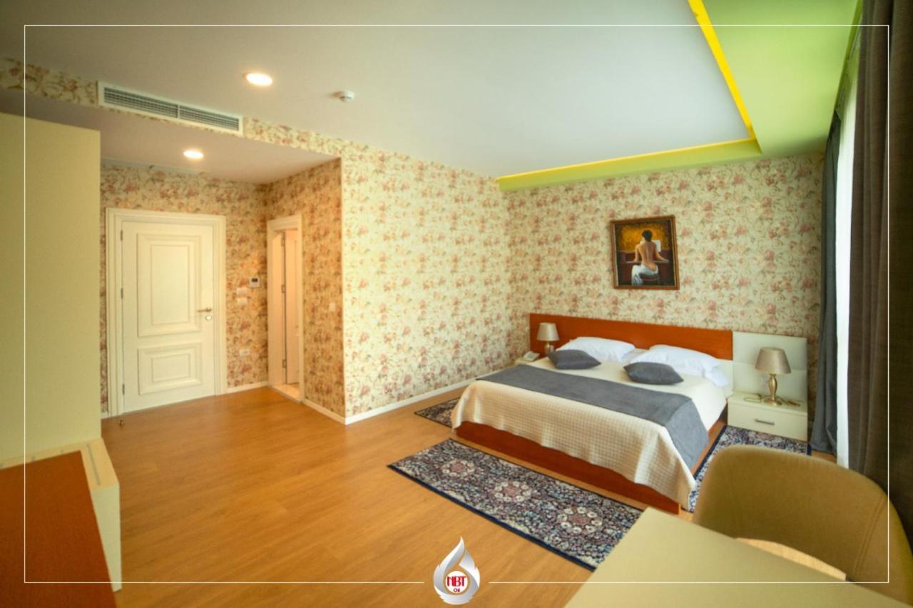 Nbt Hotel Reps Kukes Ngoại thất bức ảnh